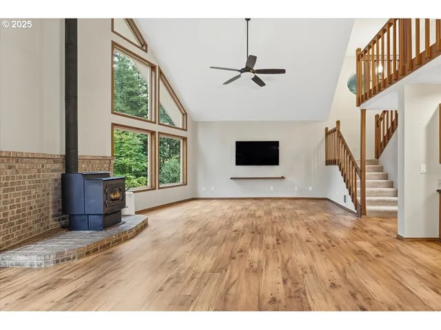 $599,000 | 18613 Hooper Wollam Road, Amboy, WA 98675