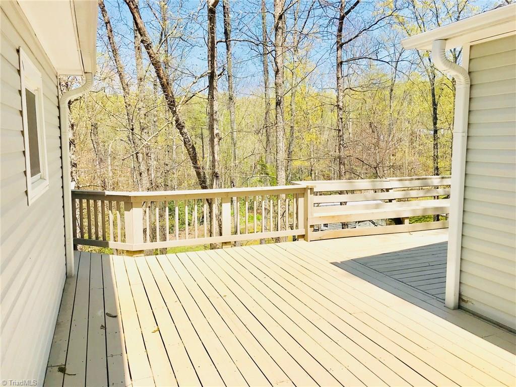 1040 Juniper Road Danbury, NC 27016 - Photo 5 of 22 Gallery Image 5