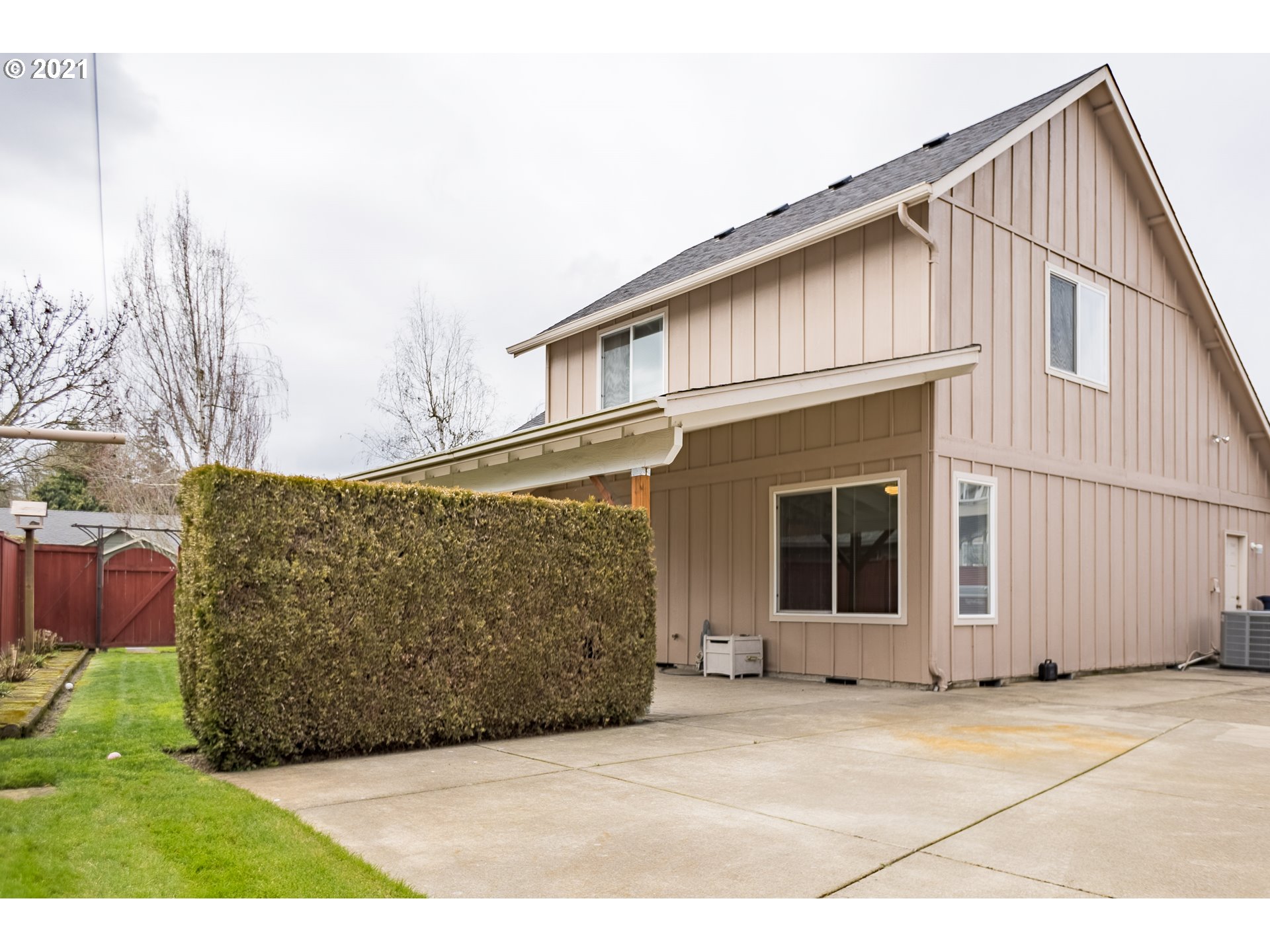 4577 Spring Meadow Avenue Eugene, OR 97404 - Photo 18 of 23 Gallery Image 18