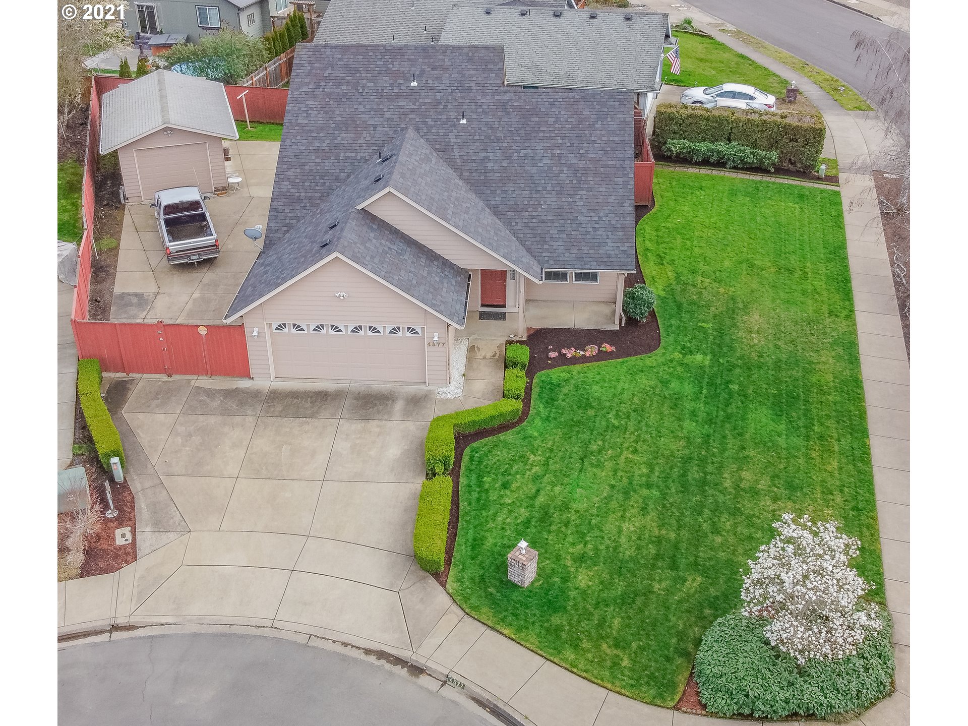 4577 Spring Meadow Avenue Eugene, OR 97404 - Photo 22 of 23 Gallery Image 22