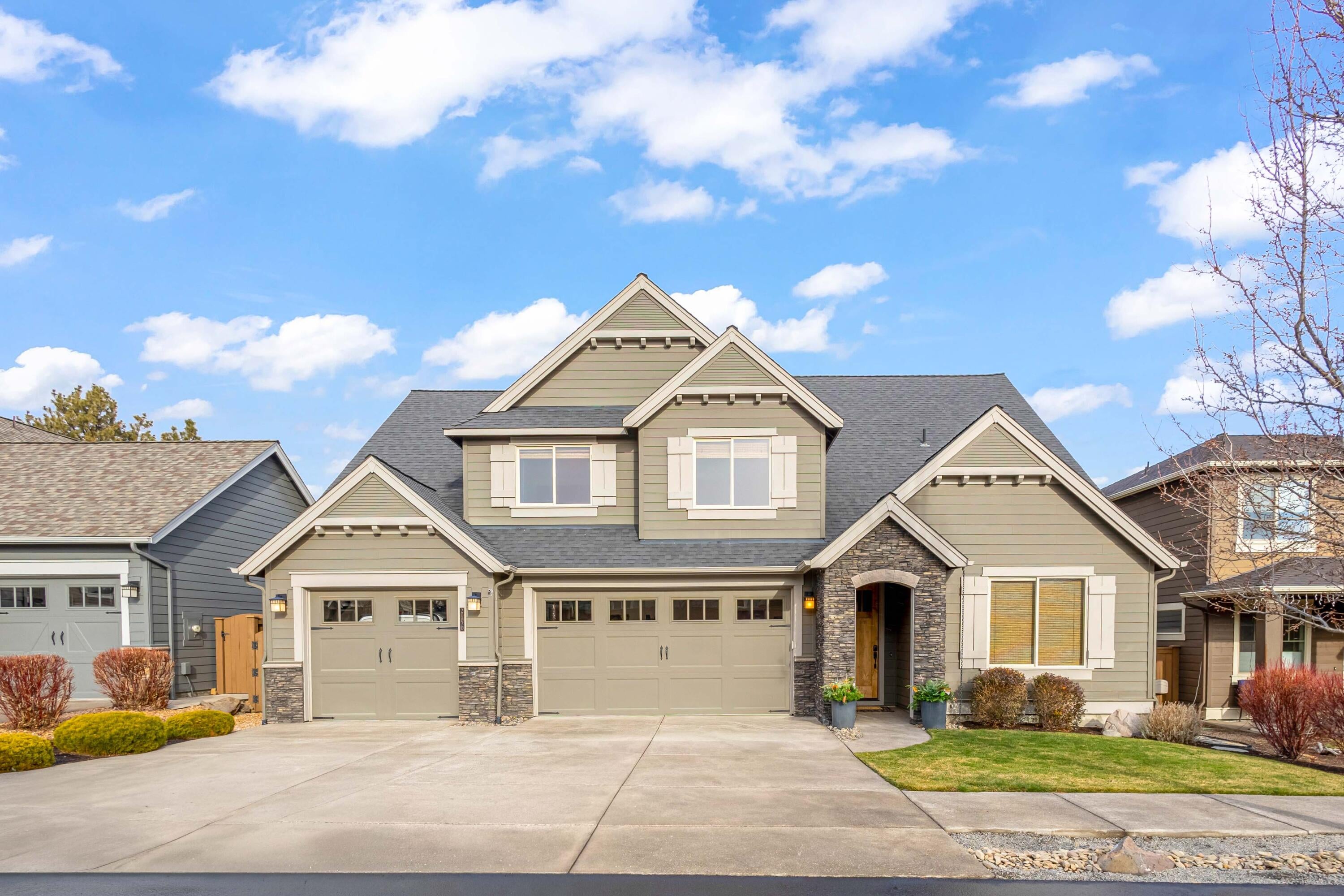 20870 Golden Gate Place, Bend, OR 97702