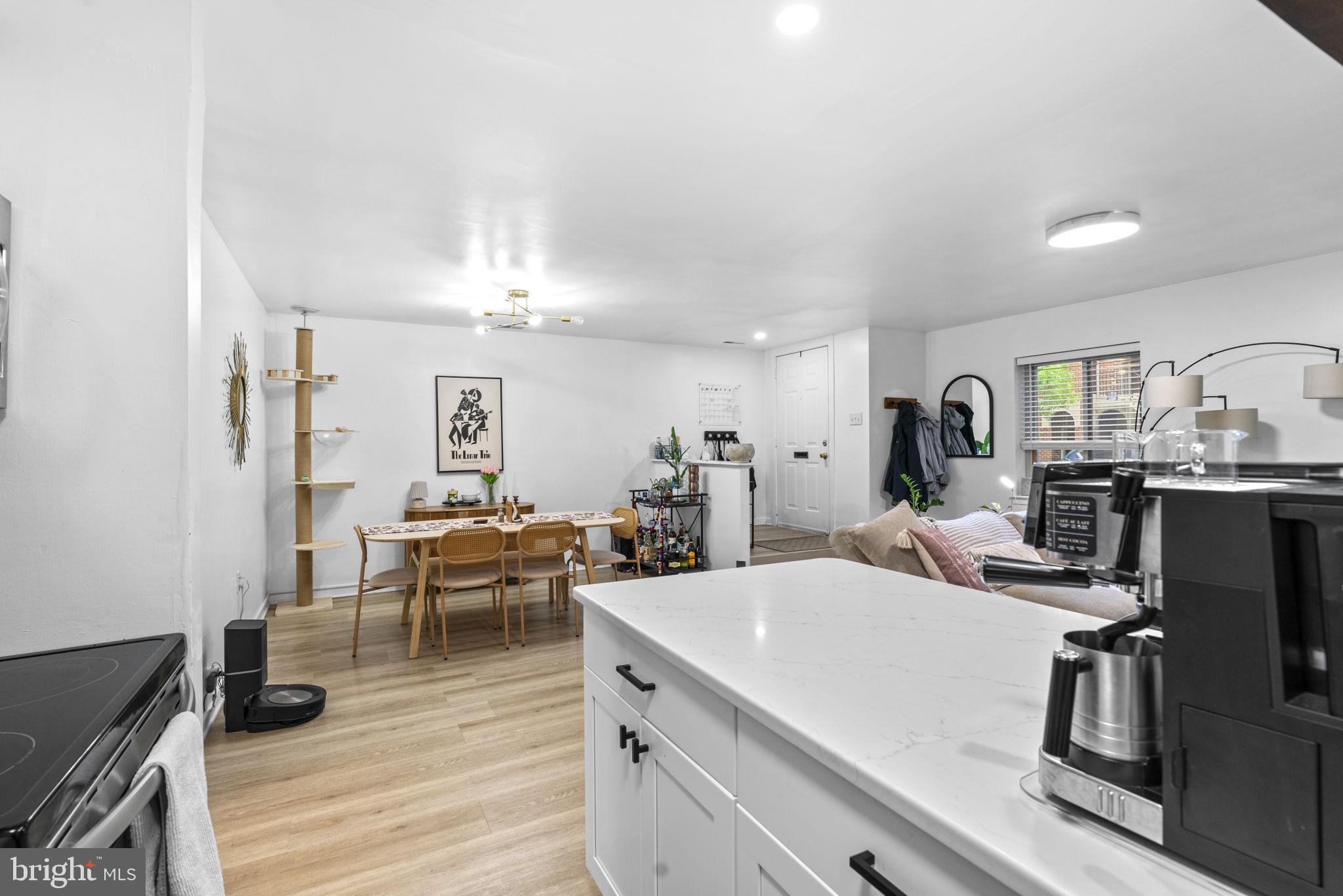8 West Lee Street West, Unit R69 Baltimore, MD 21201 - Photo 15 of 28