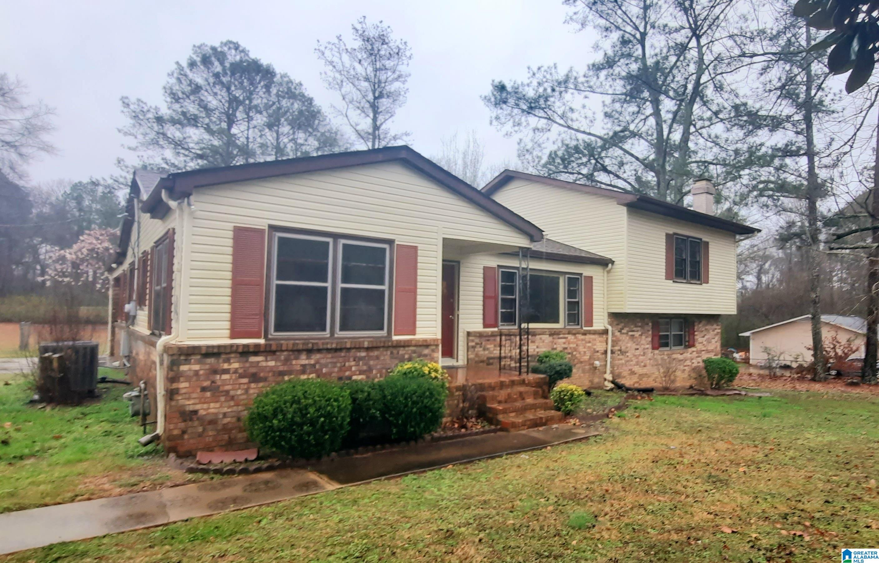 190 Jamback Road Anniston, AL 36207 - Photo 2 of 43