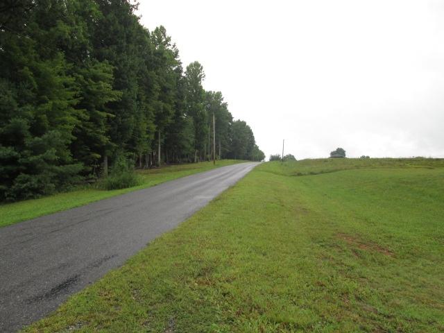 2080 Fairfield Road Henry, VA 24102 - Photo 14 of 21 M-looking right