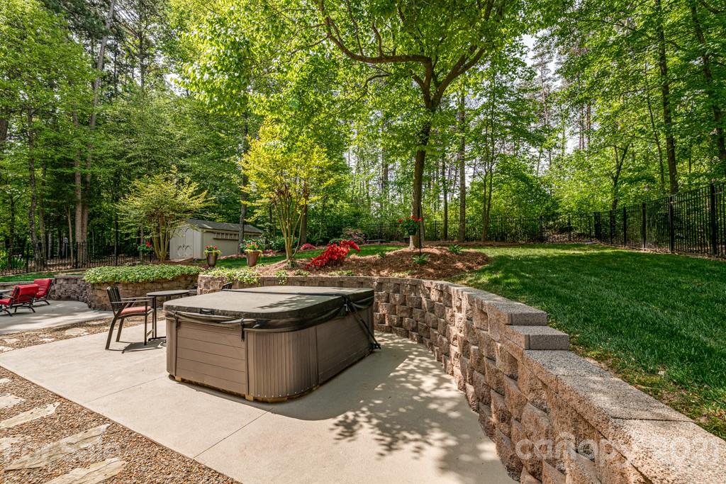 4367 Lake Shore Road North Denver, NC 28037 - Photo 43 of 48 a view of a backyard with sitting area