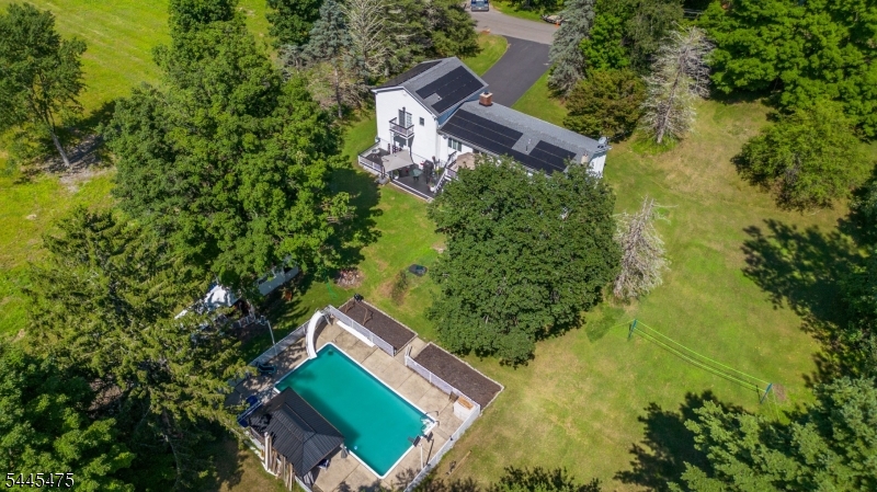 19 Little Road Lafayette, NJ 07848 - Photo 4 of 49