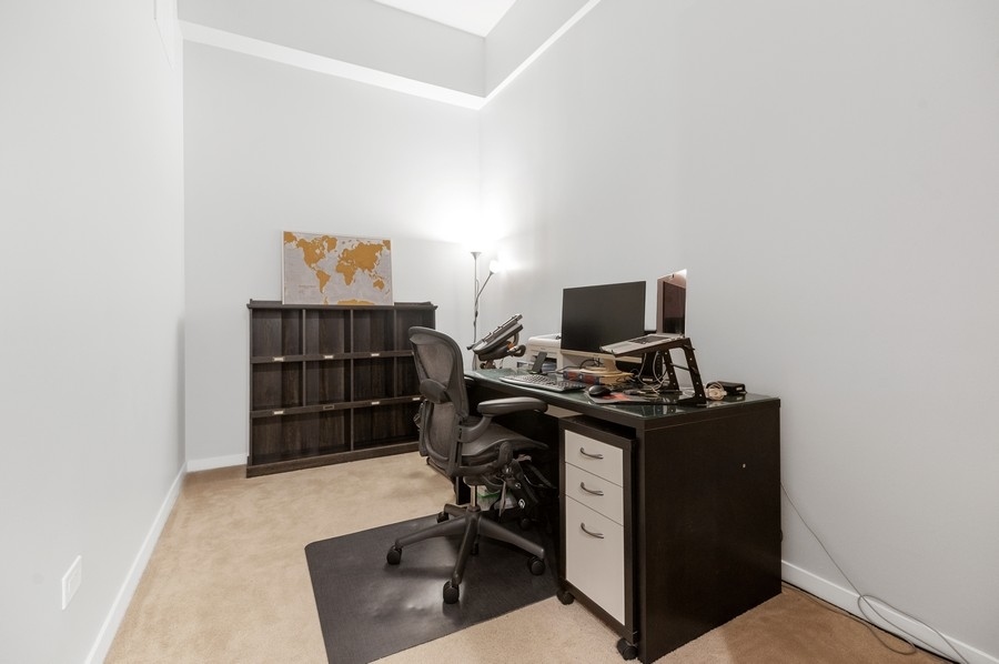 1224 West Van Buren Street, Unit 423 Chicago, IL 60607 - Photo 11 of 20