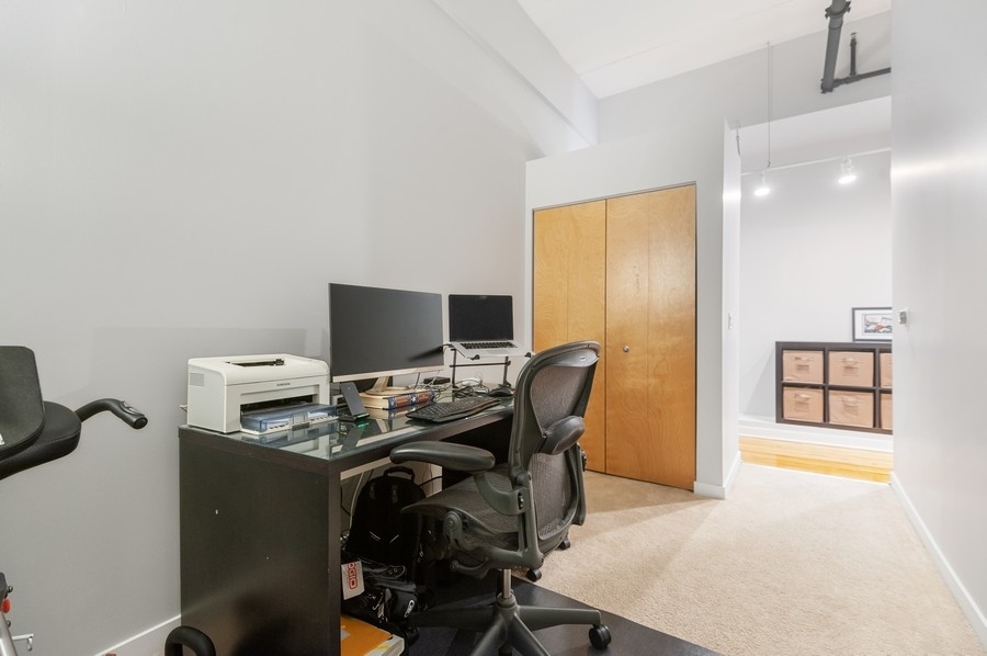 1224 West Van Buren Street, Unit 423 Chicago, IL 60607 - Photo 12 of 20