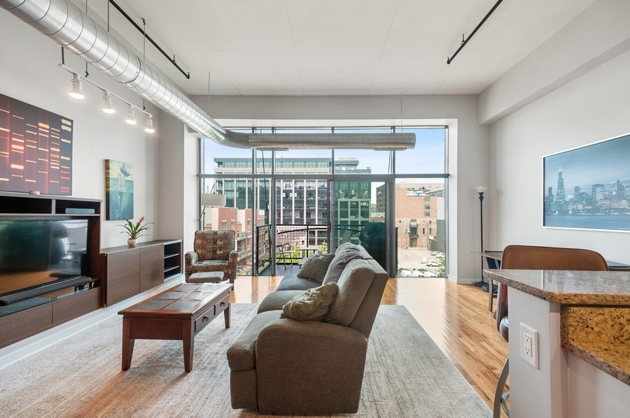 1224 West Van Buren Street, Unit 423 Chicago, IL 60607 - Photo 4 of 20