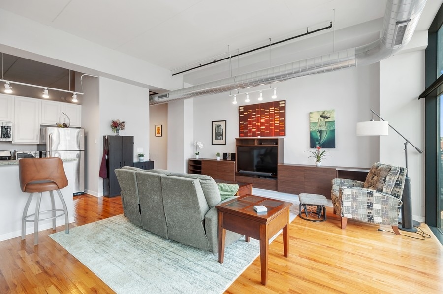 1224 West Van Buren Street, Unit 423 Chicago, IL 60607 - Photo 5 of 20