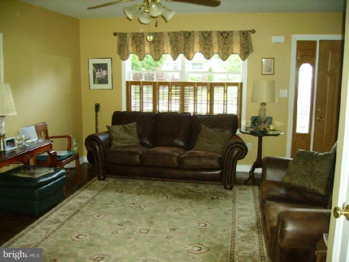 1524 Ridge Avenue Shillington, PA 19607 - Photo 9 of 25 Gallery Image 9