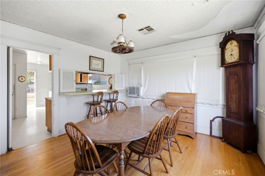 1464 Pacific Street Redlands, CA 92373 - Photo 13 of 32