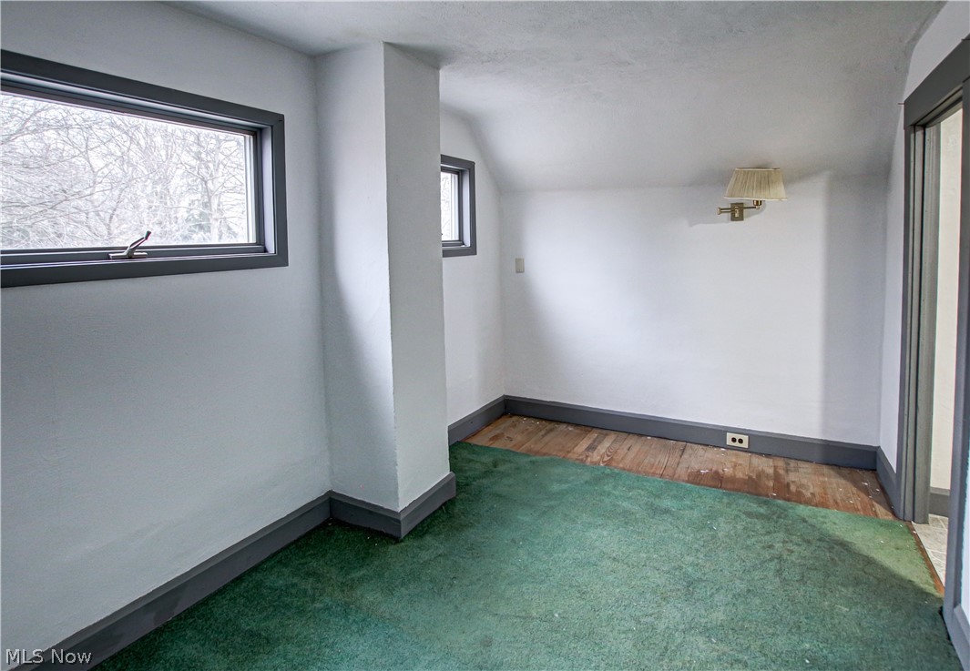 10603 Biddulph Road Cleveland, OH 44144 - Photo 20 of 30 Gallery Image 20