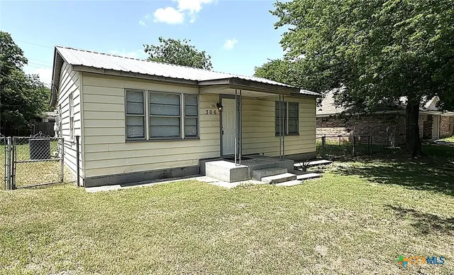 $1,095 | 306 North Ann Boulevard, Harker Heights, TX 76548