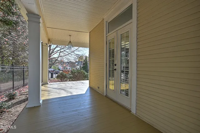 $719,000 | 529 Taylor Street, Bristol, TN 37620