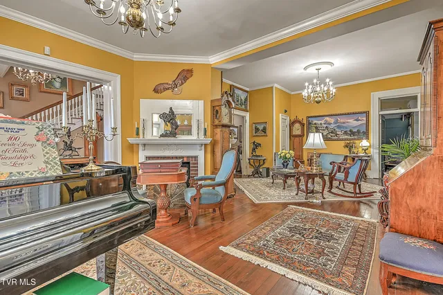 $719,000 | 529 Taylor Street, Bristol, TN 37620