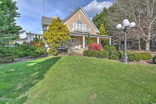 $719,000 | 529 Taylor Street, Bristol, TN 37620