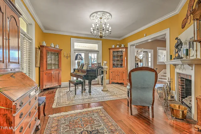 $719,000 | 529 Taylor Street, Bristol, TN 37620