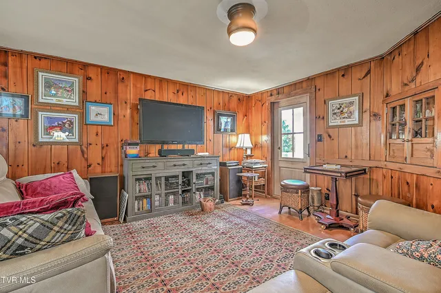 $719,000 | 529 Taylor Street, Bristol, TN 37620