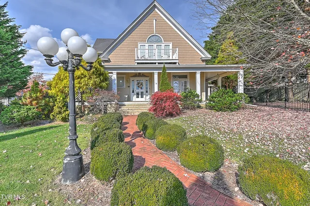 $719,000 | 529 Taylor Street, Bristol, TN 37620