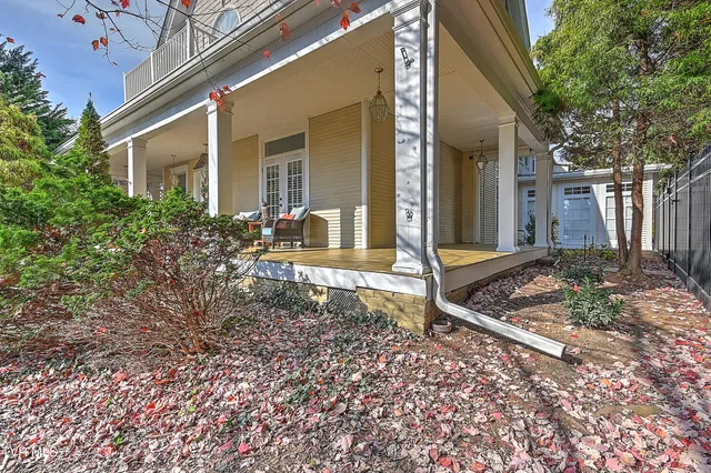 $719,000 | 529 Taylor Street, Bristol, TN 37620