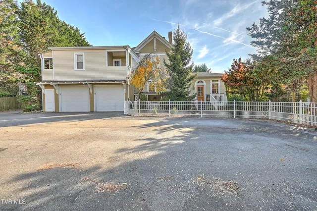 $719,000 | 529 Taylor Street, Bristol, TN 37620