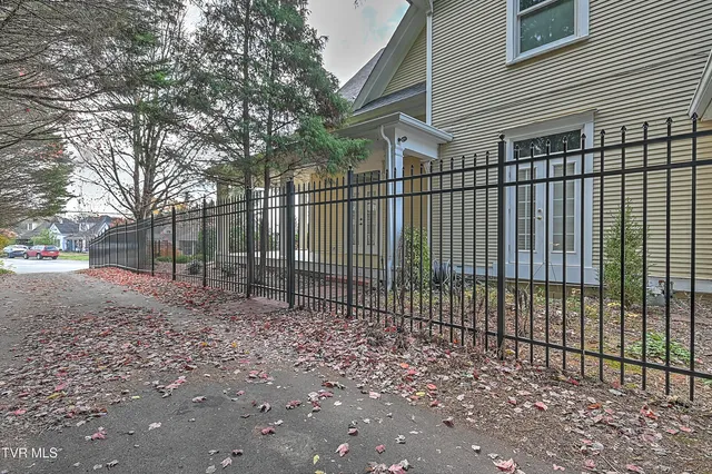 $719,000 | 529 Taylor Street, Bristol, TN 37620