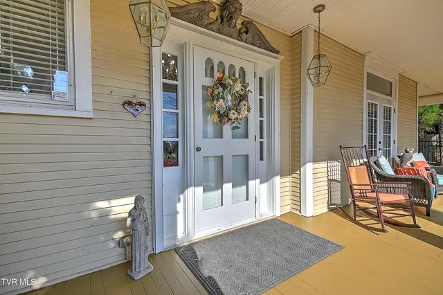 $719,000 | 529 Taylor Street, Bristol, TN 37620