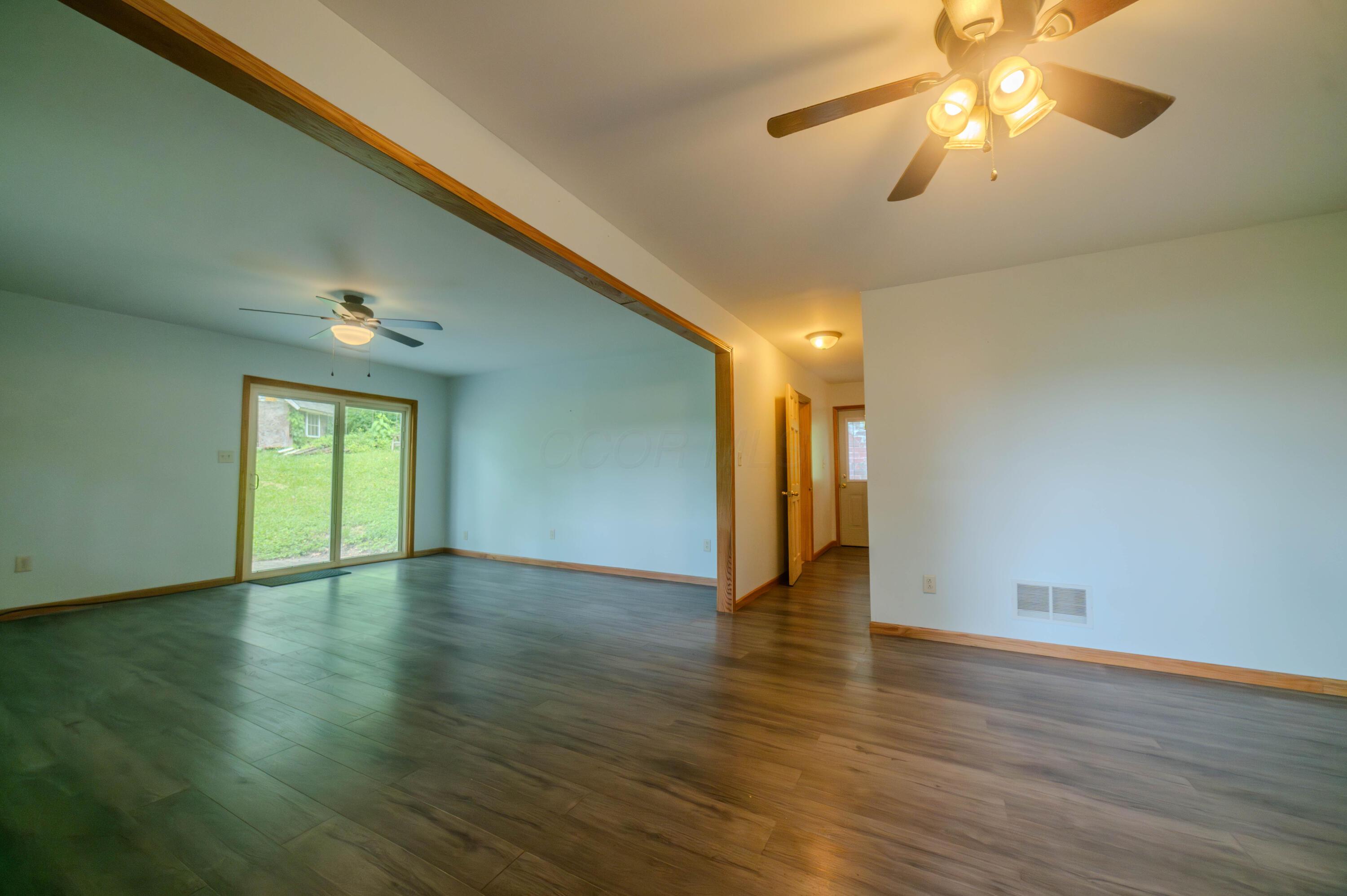 12 Spring Street Glouster, OH 45732 - Photo 11 of 24 DSC_8499