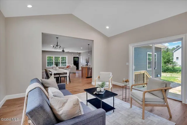 $724,900 | 281 Edie Road, Saratoga Springs, NY 12866