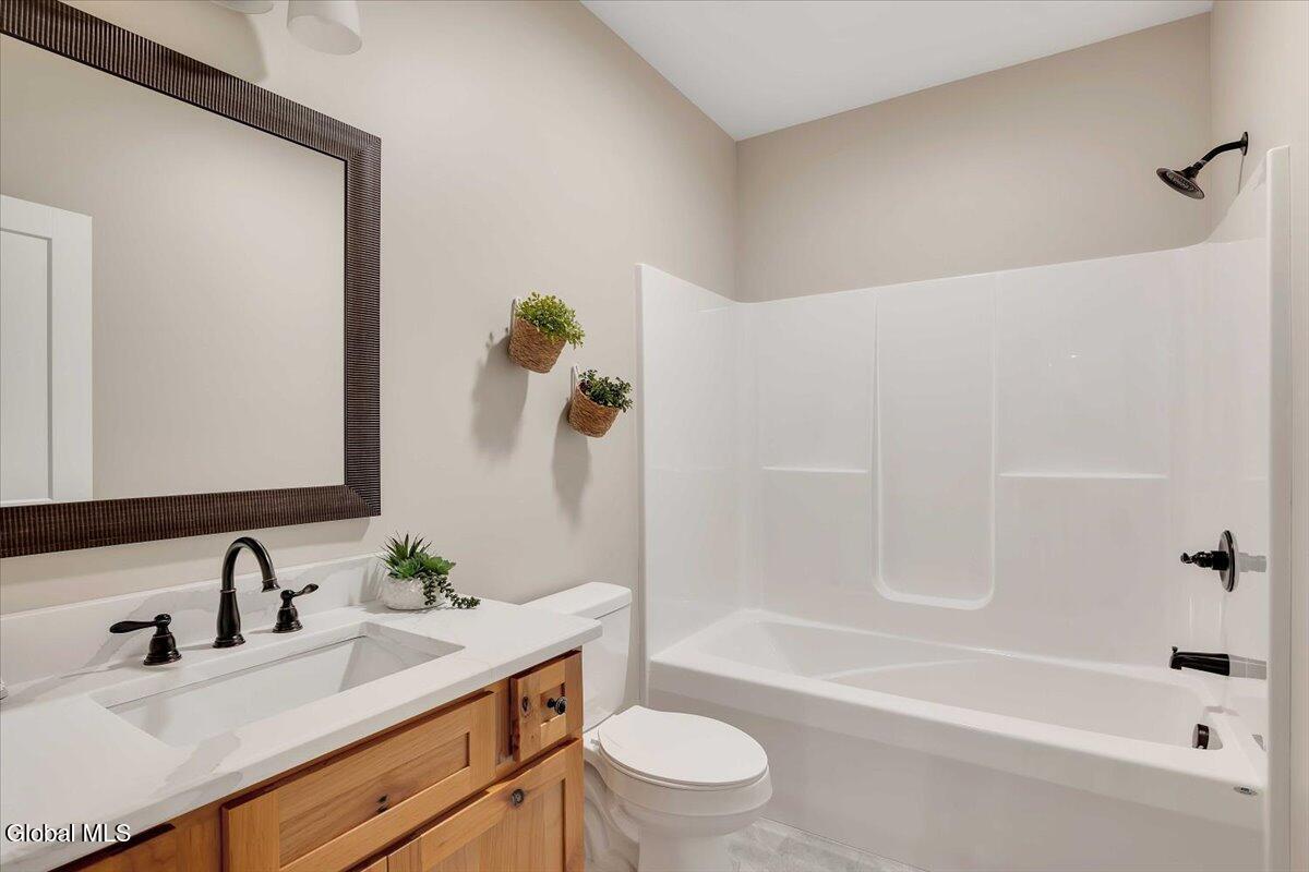 281 Edie Road Saratoga Springs, NY 12866 - Photo 26 of 49 23-P1539514