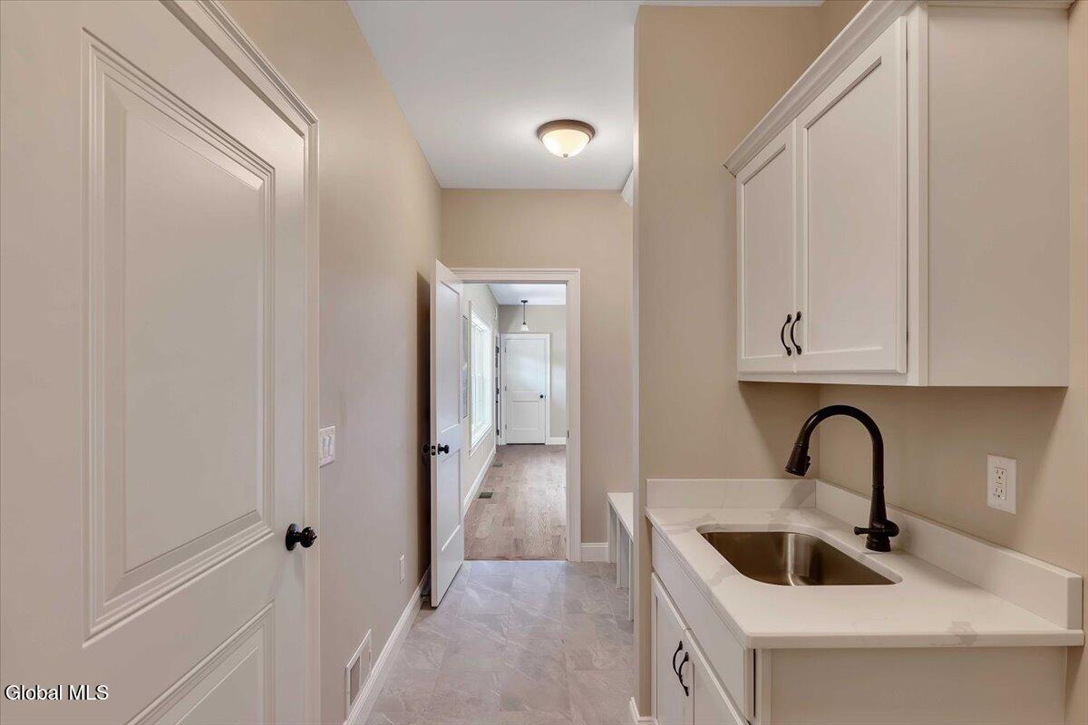 281 Edie Road Saratoga Springs, NY 12866 - Photo 30 of 49 28-P1539537