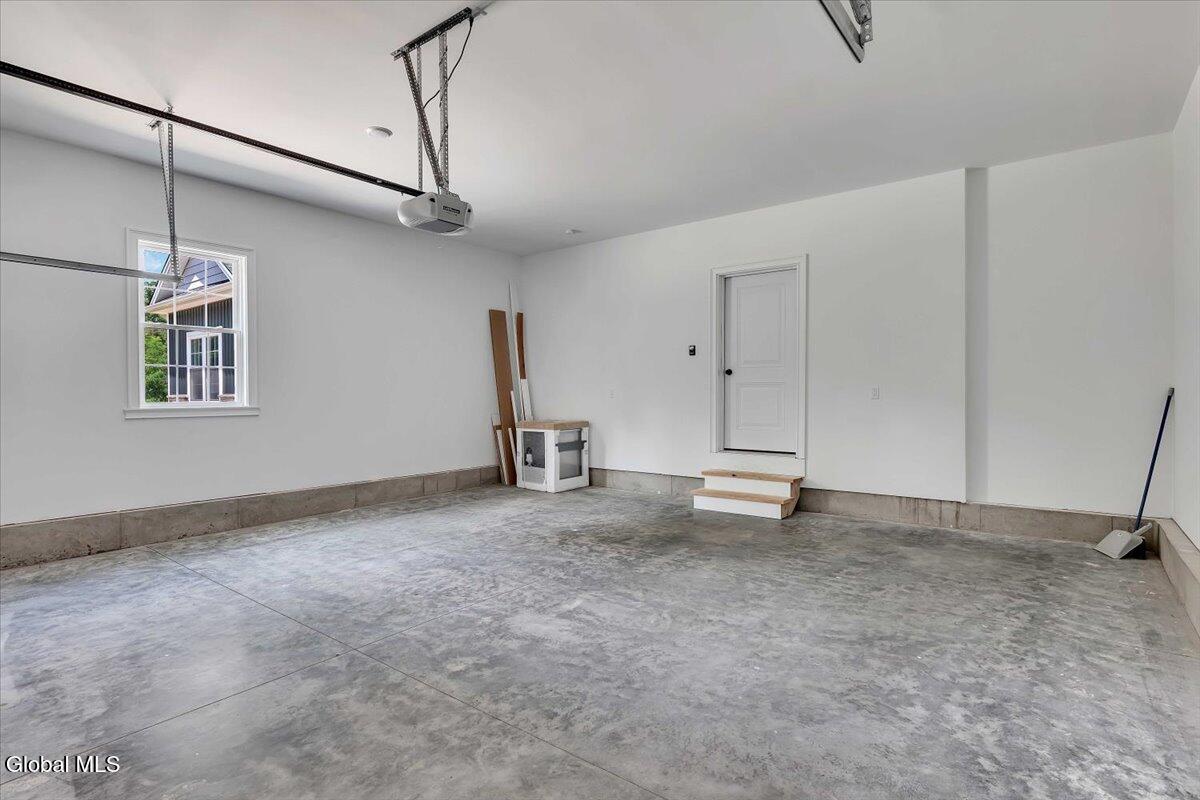 281 Edie Road Saratoga Springs, NY 12866 - Photo 31 of 49 29-P1539543