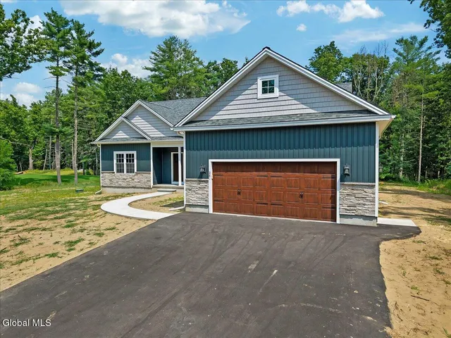 $724,900 | 281 Edie Road, Saratoga Springs, NY 12866