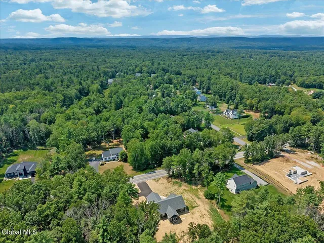 $724,900 | 281 Edie Road, Saratoga Springs, NY 12866