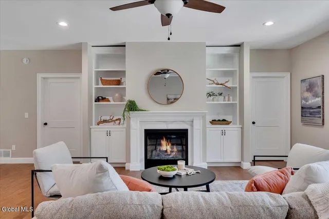 $724,900 | 281 Edie Road, Saratoga Springs, NY 12866