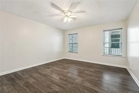 $110,000 | 1161 Lake Avenue, Unit 222, Metairie, LA 70005