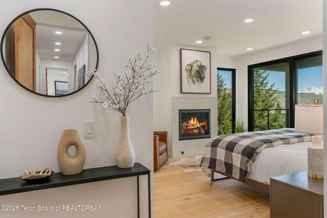 $7,750,000 | 785 Snow King Drive, Jackson, WY 83001