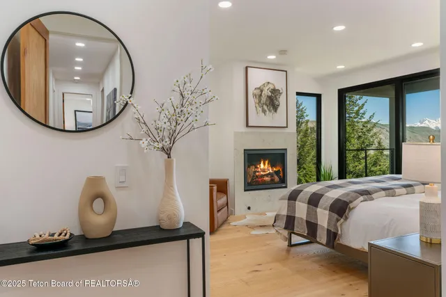 $7,750,000 | 785 Snow King Drive, Jackson, WY 83001