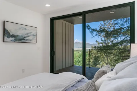 $7,750,000 | 785 Snow King Drive, Jackson, WY 83001