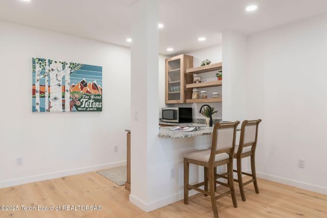 $7,750,000 | 785 Snow King Drive, Jackson, WY 83001