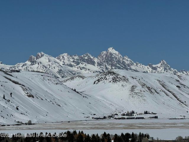 $7,750,000 | 785 Snow King Drive, Jackson, WY 83001