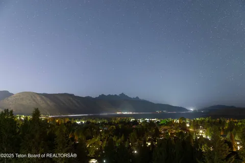 $7,750,000 | 785 Snow King Drive, Jackson, WY 83001