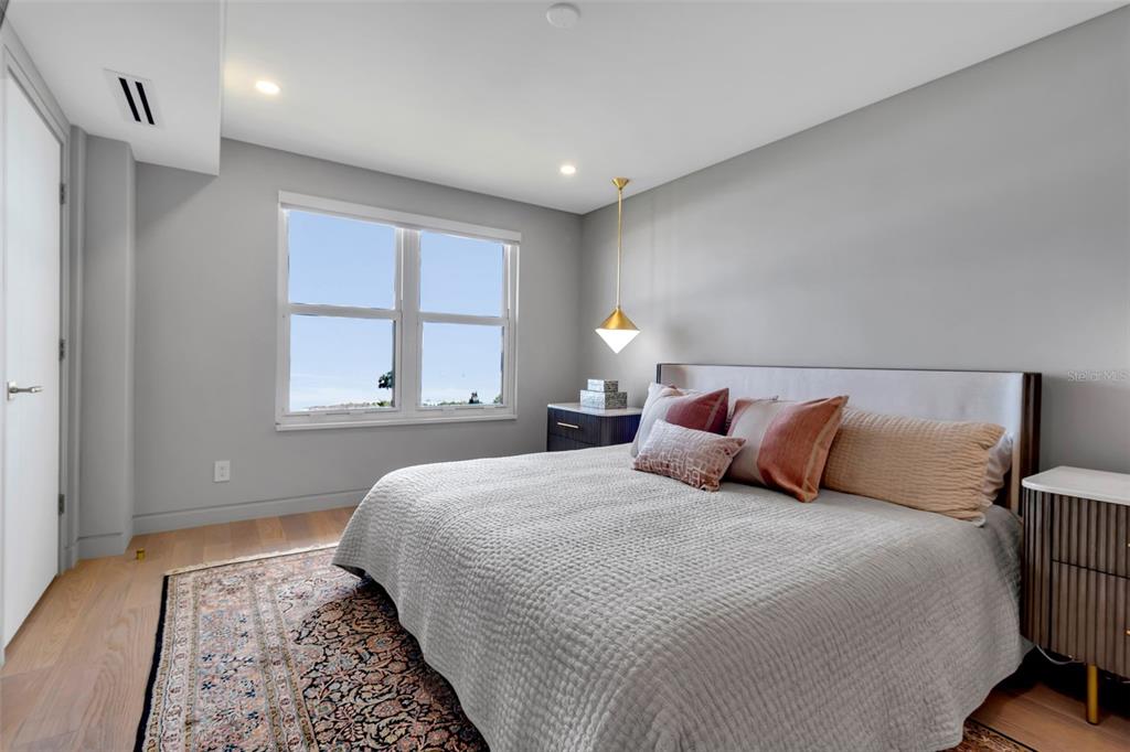 5740 Midnight Pass Road, Unit 403 Sarasota, FL 34242 - Photo 28 of 76