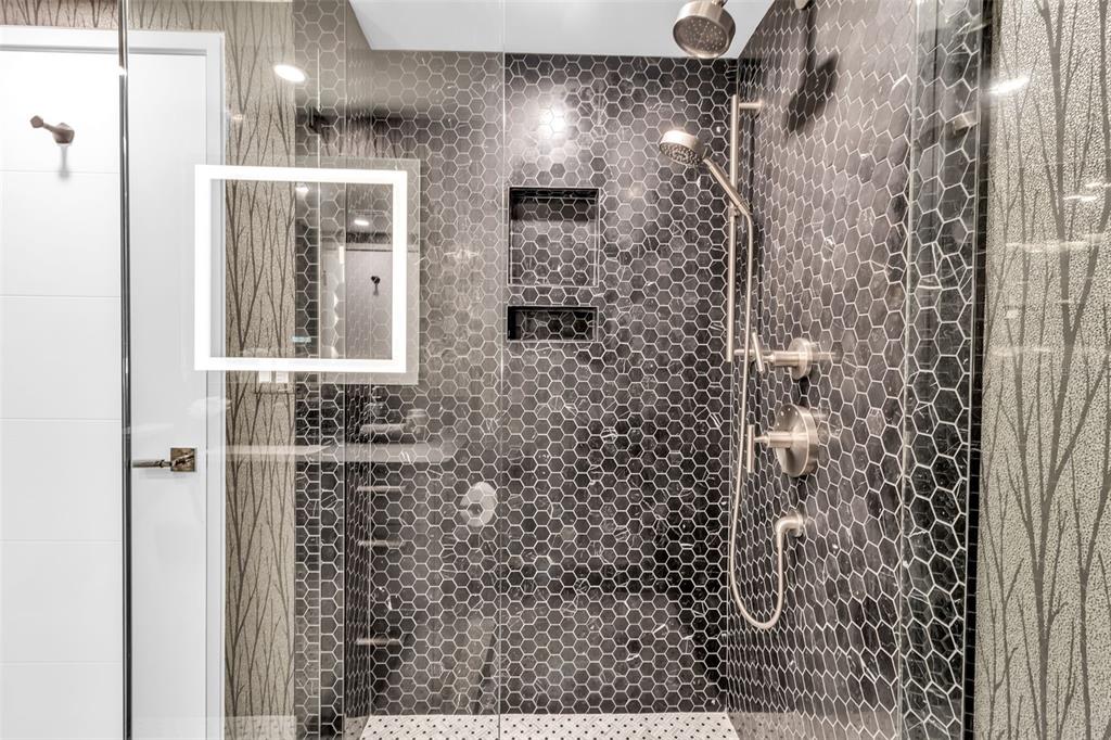 5740 Midnight Pass Road, Unit 403 Sarasota, FL 34242 - Photo 43 of 76