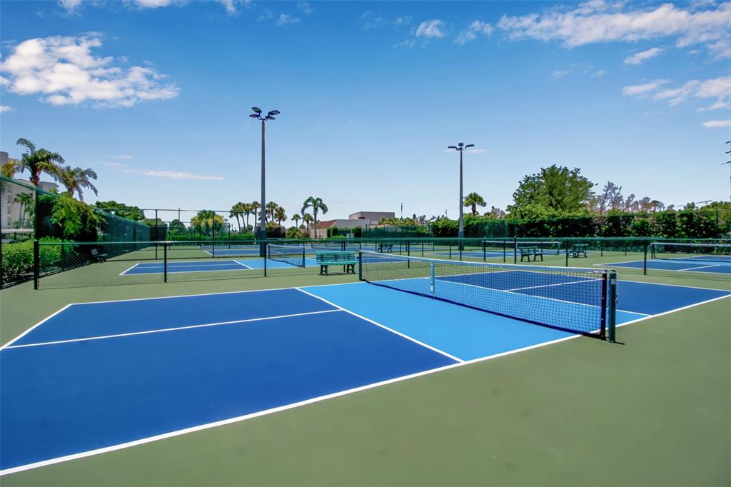 5740 Midnight Pass Road, Unit 403 Sarasota, FL 34242 - Photo 69 of 76