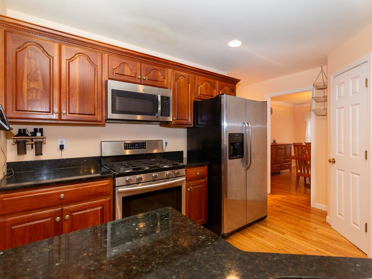 46 Ross Road Durham, NH 03824 - Photo 11 of 35 Gallery Image 11