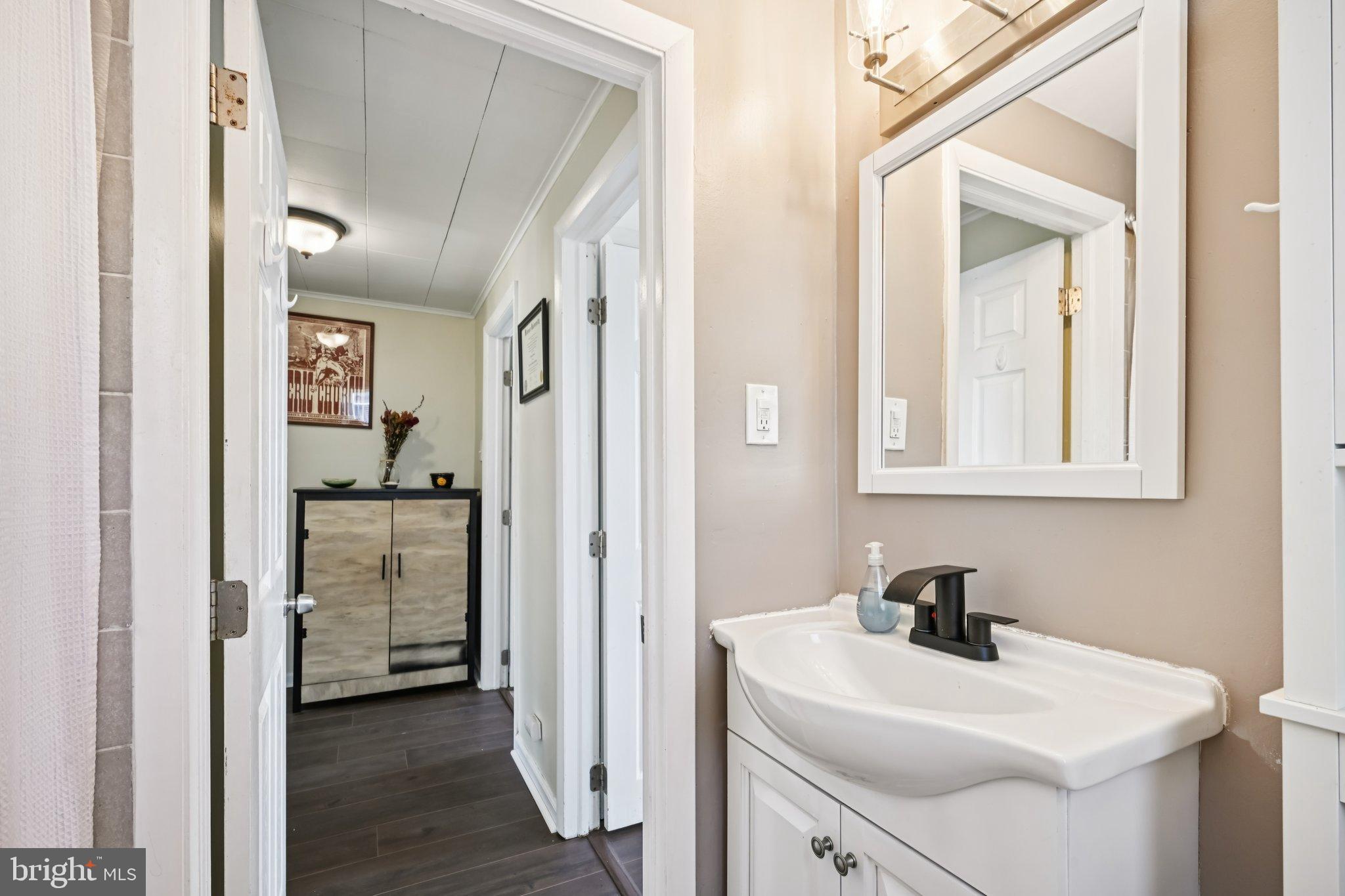 236 Cambridge Road Clifton Heights, PA 19018 - Photo 25 of 39