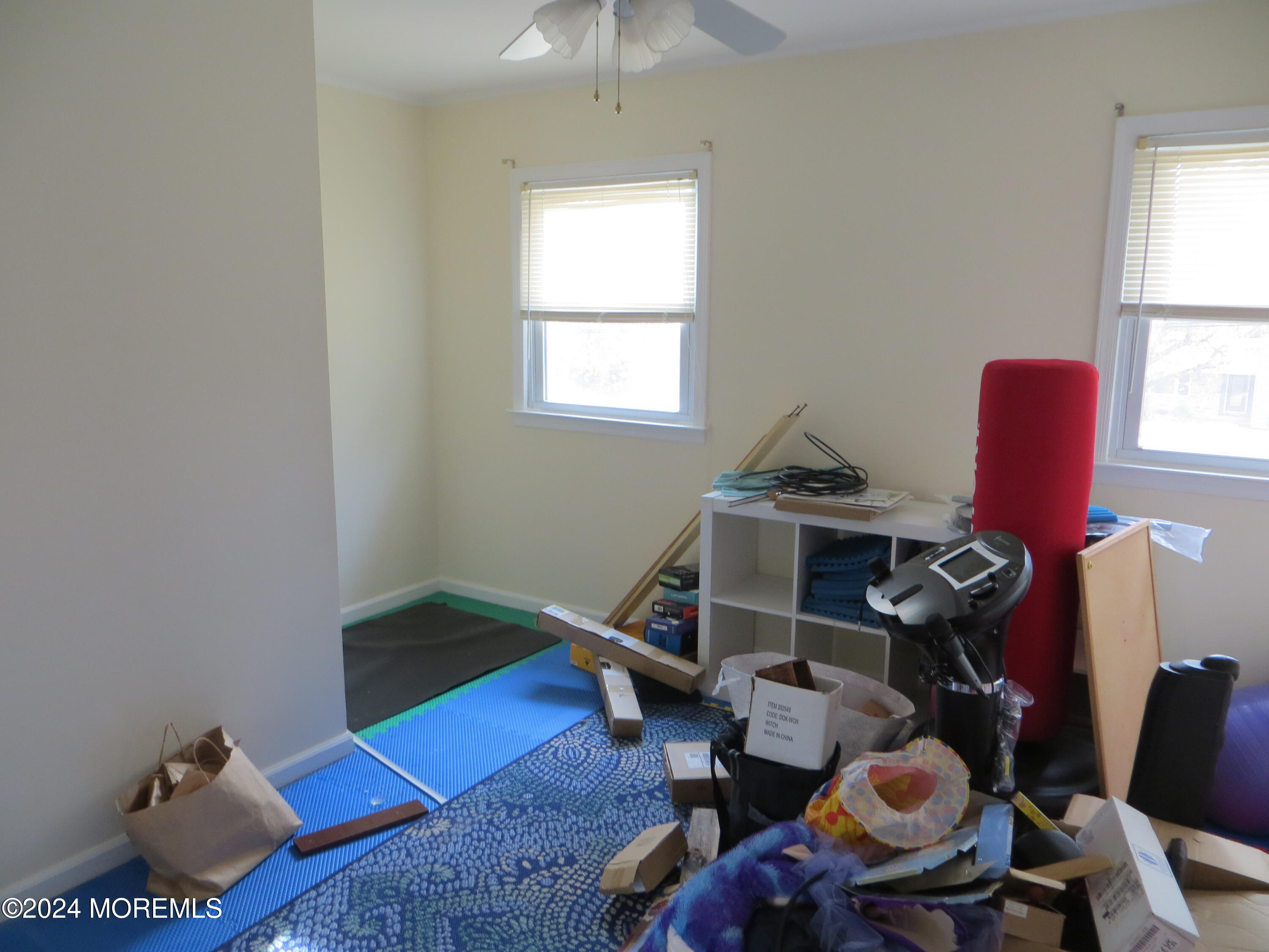 351 Bennington Road Freehold, NJ 07728 - Photo 41 of 45 031