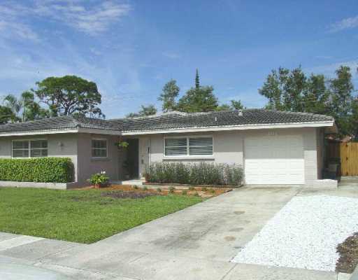 301 Southwest 12th Avenue Boca Raton, FL 33486 - Photo 1 of 10 Primary Photo